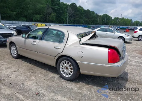 2007 Lincoln Town Car Signature from USA, damaged, VIN 1LNHM81V57Y600505